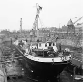 Civila fartyg i dockorna