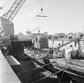 Lyft av däckhus till T 124