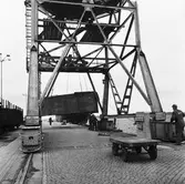 Lyft av däckhus till Petrontank