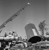 Lyft av oljetank till nya plastverkstan