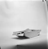 Modell av pappbåt