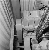 Hissanordningar nya porten plåt och svetsverkstan