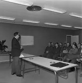 Personal i plastverkstan informations möte