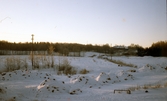 Det snöbelagda Bäckryt och till höger Kyrkryt, vintern cirka 1975. Detta var två åkrar som tidigare tillhörde 