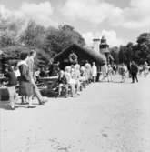 Allmänna publikbilder, Skansen augusti 1968. Marknadsgatan, Gamla Krogen.