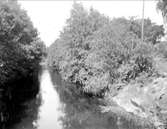 Vattendrag i Roslags-Bro socken, Uppland i juli 1927