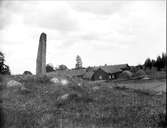 Stensättning med rest sten, Heby, Simtuna socken, Uppland 1907