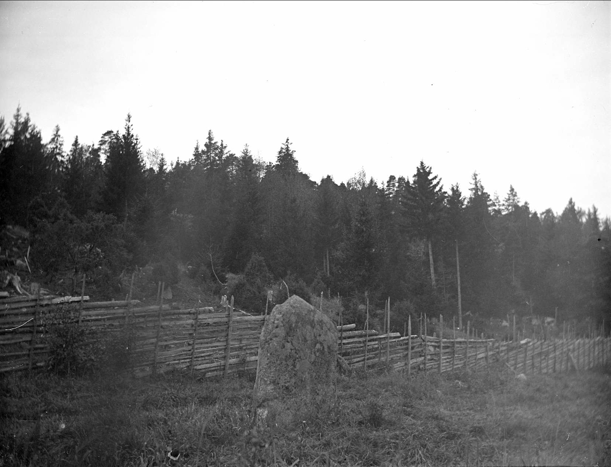 August Fredrik Schagerström, Runsten vid Läby vad, Läby socken, Uppland i september 1919