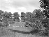 Klockstapeln vid Arnö kyrka, Arnö, Kungs-Husby socken, Uppland 1931