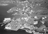 Flygfoto Rönnängs hamn 1957.