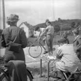 Cyklisten Arvid Adamsson segrare i Backamoloppet 1948