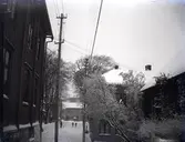 Snöfotografier. Prästgården och kyrkan. Den 15 dec.1926. 
2 st. Kopierade.