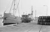 Lastning av tunnor för Islandsfiske 1963
