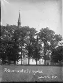 Enligt text på fotot: 