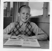 Enligt fotografens journal nr 7 1944-1950: 