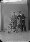 Enligt fotografens journal nr 6 1930-1943: 