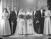 Enligt fotografens journal nr 8 1951-1957: 