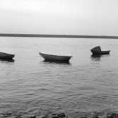 1. Tyskland, Nederländerna. Fotojournal finns på B.M.A. + fotoalbum.
Samtidigt förvärv: Böcker och arkivmaterial.
Foton tagna mellan 1959-10-09. och 1959-11-16.
12 Bilder i serie.