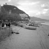 23. Italien. Fotojournal finns på B.M.A. + fotoalbum.
Samtidigt förvärv: Böcker och arkivmaterial.
Foton tagna 1959-11-04.
11 Bilder i serie.