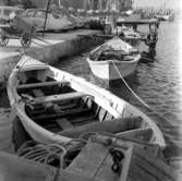 30. Frankrike. Fotojournal finns på B.M.A. + fotoalbum.
Samtidigt förvärv: Böcker och arkivmaterial.
Foton tagna 1959-11-06.
12 Bilder i serie.