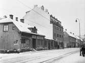 Östra Storgatan i Jönköping, södra sidan från öster med diverse butiker.