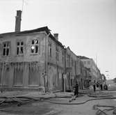 Branden i Elmblads Specialaffär Glas - Porslin vid Hovrättstorget i Jönköping, år 1965.