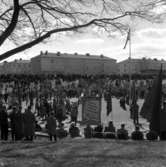 Demonstration i Mjölkafållan i Huskvarna den 1 maj.