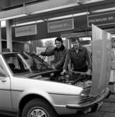 Personal hos Shell bensinstation på Norsuddsgatan 8 i Jönköping den 1 april 1980.