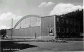 Tennishallen i Sundsvall på Fabriksgatan 12 (nu Universitetsallén). Uppförd 1937 och riven omkring 1990.