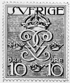 Frimärksförlaga till frimärket Gustaf V, med Gustaf V:s spegelmonogram. Valör 10 öre.
