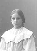 En utav döttrarna till Gustaf Danielsson (disponent på Papyrus 1895-1911).
Han hade tre döttrar som hette Karin, Maja och Greta.