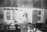 Kvarnfallet 31 i Grevedämmet, hösten 1994. Ett kontorsrum.