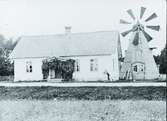 Klaessons fastighet, foto taget 1895