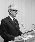 CEPT-gruppens ordförande Ch. Chappius, Schweiz, i talarstolen.