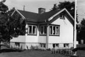 Byggnadsinventering i Lindome 1968. Gastorp 1:61.
Hus nr: 570A2065.
Benämning: fritidshus och gäststuga.
Kvalitet: god.
Material: trä.
Tillfartsväg: framkomlig.