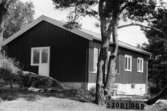 Byggnadsinventering i Lindome 1968. Annestorp 2:165.
Hus nr: 570D1009.
Benämning: permanent bostad.
Kvalitet: god.
Material: trä.
Tillfartsväg: framkomlig.
Renhållning: soptömning.