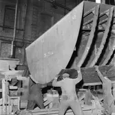 Bogserbåt Heros uppsättning på bädd