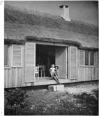 Eget sommarhus / halmhus
Exteriör