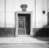 Drottninghuset, Stockholm
Portik
Exteriör

Svensk arkitektur: kyrkor, herrgårdar med mera fotograferade av Arkitekturminnesföreningen 1908-23.