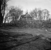 Vid Roslagstull, Stockholm
Exteriör

Svensk arkitektur: kyrkor, herrgårdar med mera fotograferade av Arkitekturminnesföreningen 1908-23.