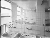 Industribyggnad, Köping
Tvättrum med handfat
Interiör