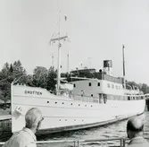 DROTTEN som kafé i Mariehamn.