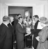 Födelsedagsuppvaktning
Kyrkorådets ordförande Arne 