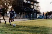 Fotbollslaget Jitex BK spelar match mot Malmö FF på Kvarnbyvallen i Mölndal, år 1990. Slutresultatet är okänt.