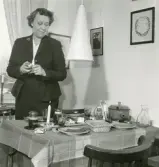 Hemma hos Dagmar och Philibert Humbla, Länsintendent Fil. Doktor vid Gävle Museum.