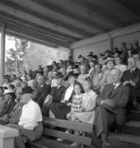 Gymnastiken 1944.
Publikbild från hedersläktaren på Värendsvallen.