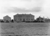 Holmens skola och dess flyglar och uthus, 1941