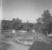 Gudsberga kloster, Husby socken. Översiktsbild av klosterruinen någon vecka efter arbetets igångsättande.