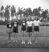 Folkskolans tävlingar, 1944.
Några av de tävlande.