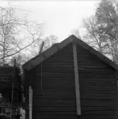 Friluftsmuseet, i Jönköpings stadspark, består av flera äldre byggnader till exempel soldattorpet, som flyttades från Linderås. Detta dokumenterades 1978-03-10.